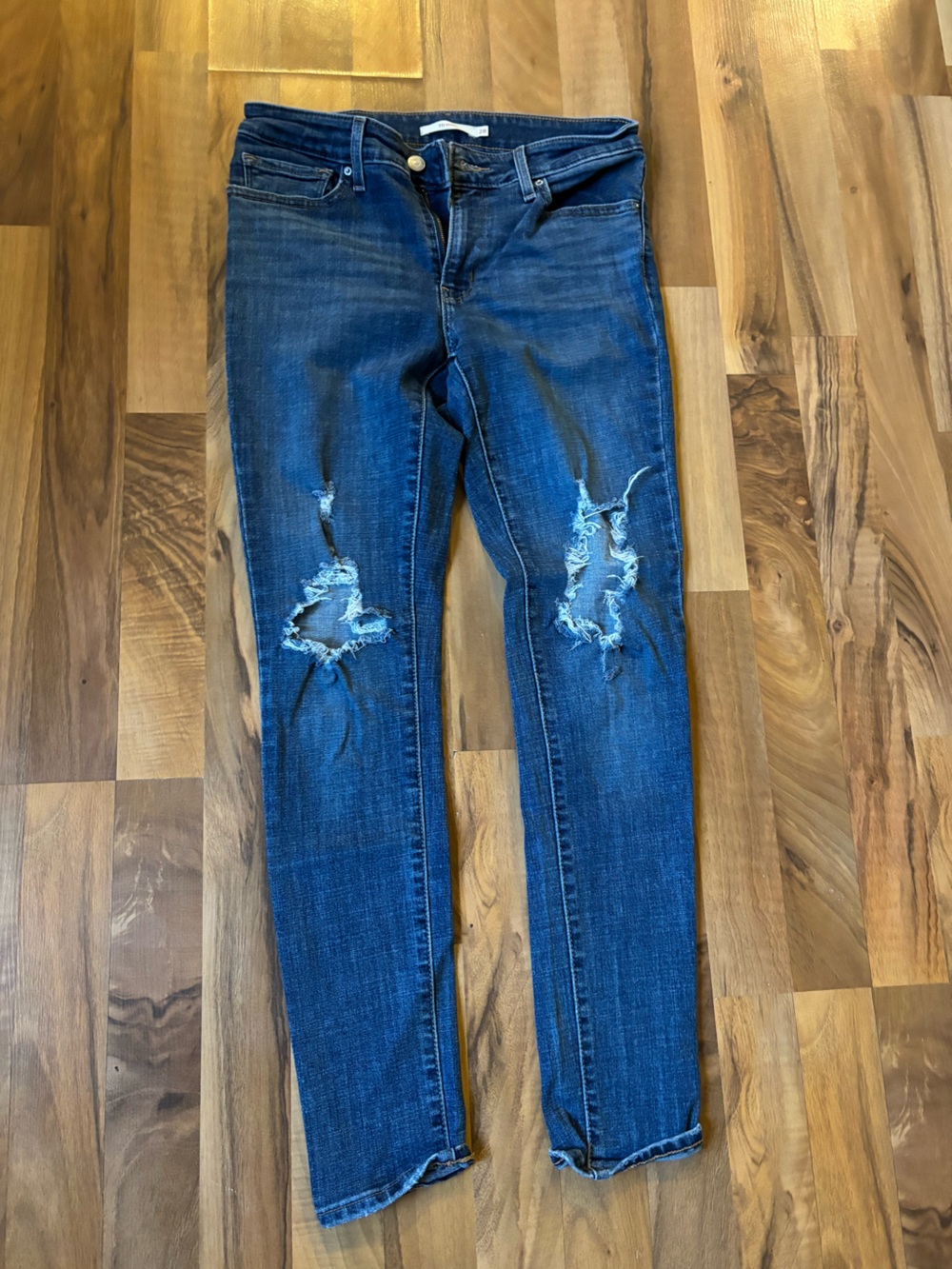 Signature by Levi Strauss Distressed Dark Blue Skinny Jeans